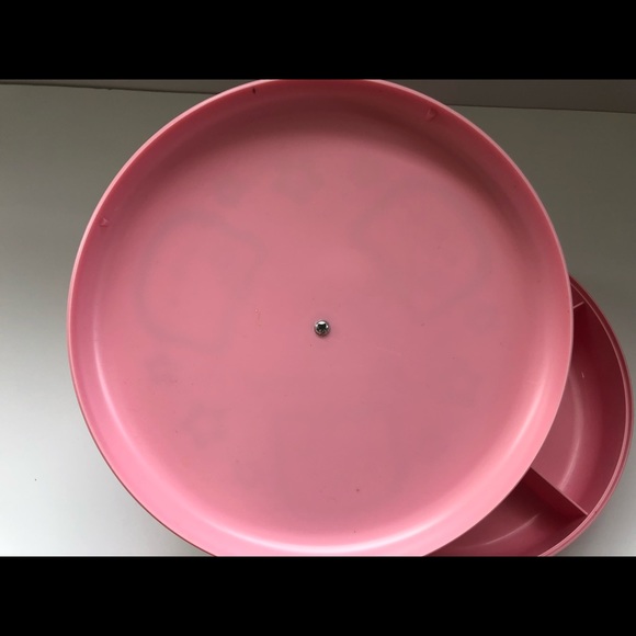 2/$40 Hello Kitty Lunar new year candy box - Picture 4 of 8